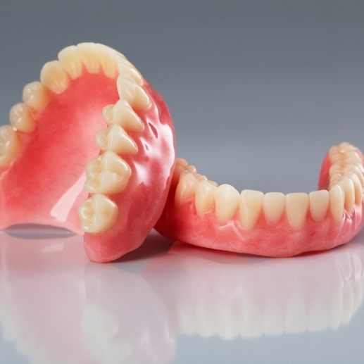 Set of full dentures