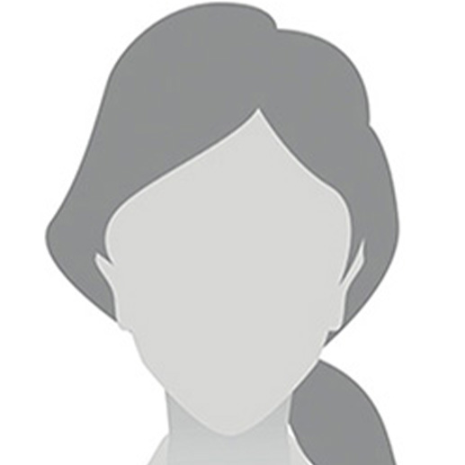 Dental assistant Ana